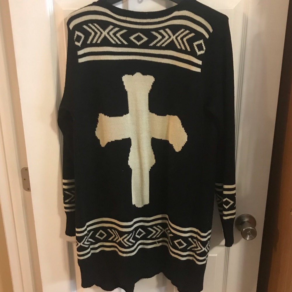 Sweater - Picture 2 of 3